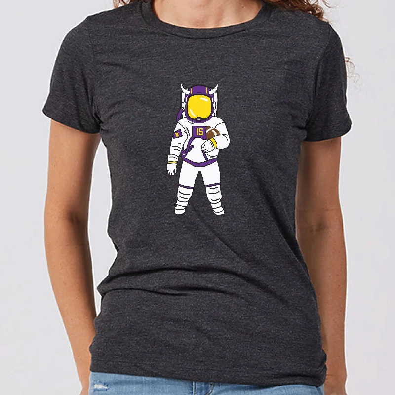 Passtronaut Minnesota Women's Slim Fit T-Shirt Notch Collar Peter Pan Collar Cowl Neck Passtronaut Minnesota Women's Slim Fit T-Shirt Notch Collar Peter Pan Collar Cowl Neck